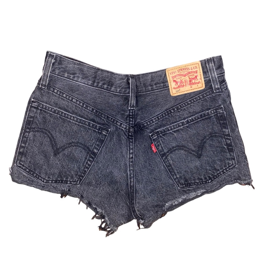 LEVI’S | 501 Black Denim Cut Off Shorts | Size 26 - Picture 2 of 6